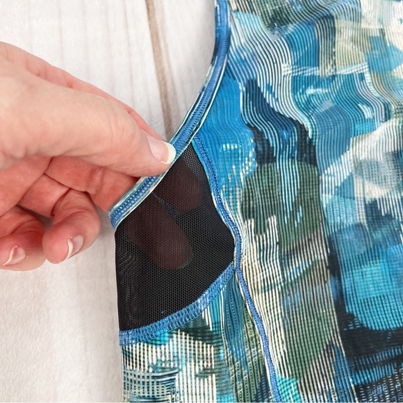 Lululemon Sculpt Tank II Sun Dazed Multi Blue Sz 6 - Picture 4 of 12